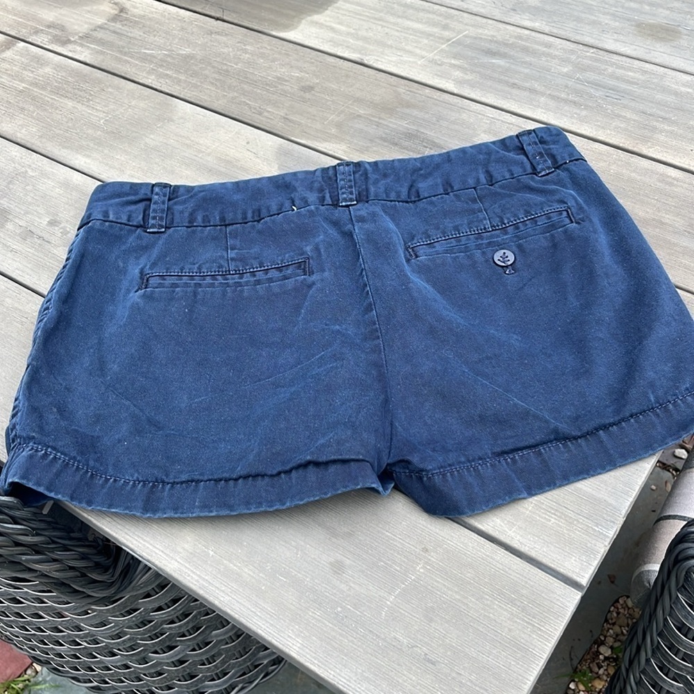 J Crew Weathered Broken in Classic Twill Chino Shorts - Picture 2 of 4